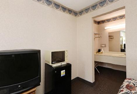 The Sanford Inn חדר תמונה